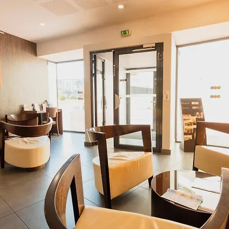 Appart-hotel & Golf Centre 페르피냥