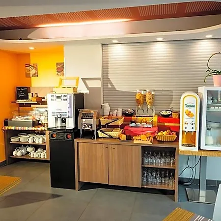 Appart-hotel & Golf Centre 3*