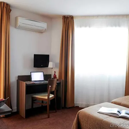 Appart-hotel & Golf Centre 3* Perpignan